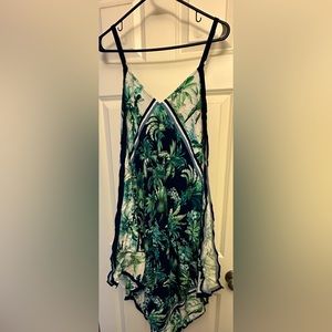 Tommy Bahama tropical, knee-length sundress size L/XL - worn a couple times